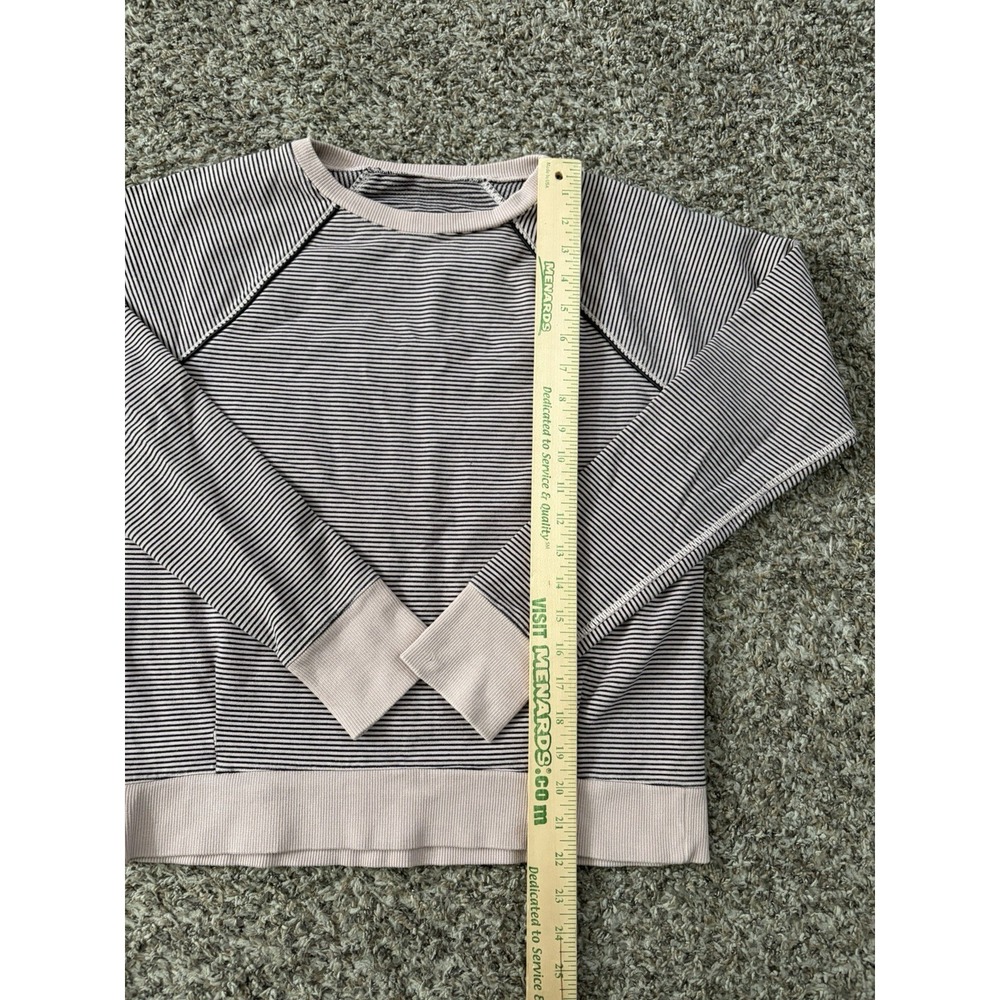 Lululemon Sweatshirt Womens 6 - 8 Crew Love Pullover Mini Pop Stripe Sweater Gym - Picture 3 of 7